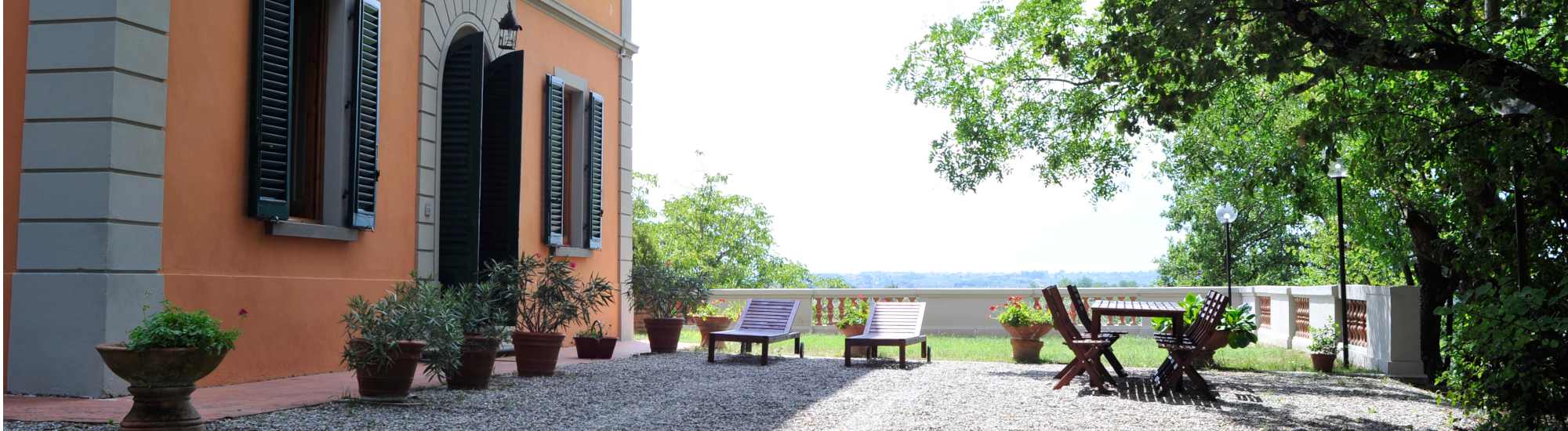 Villa Monte Nisa entrance.